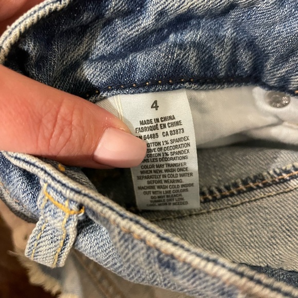 American Eagle Shortie Shorts - Picture 3 of 3